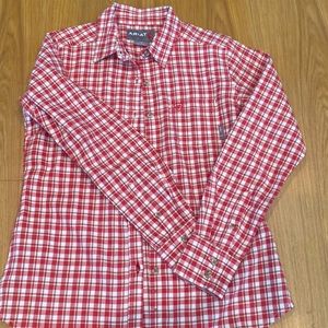 Ariat FRC Button down size small